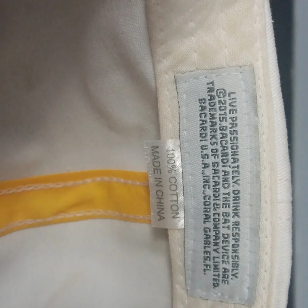 BACARDI RUMS HAT - Picture 4 of 6